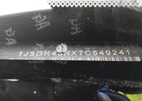 2007 Jeep Grand Cherokee Laredo from USA, damaged, VIN 1J8GR48KX7C549241